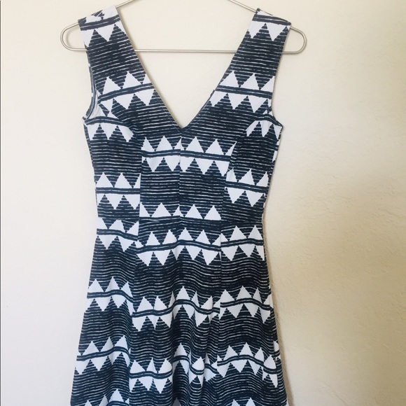 H&M Dresses & Skirts - 5/$20 H&M Black & White Skater Dress